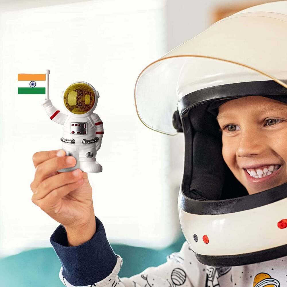 Solar Power Astronaut Ornament Moving Hand With Indian Flags