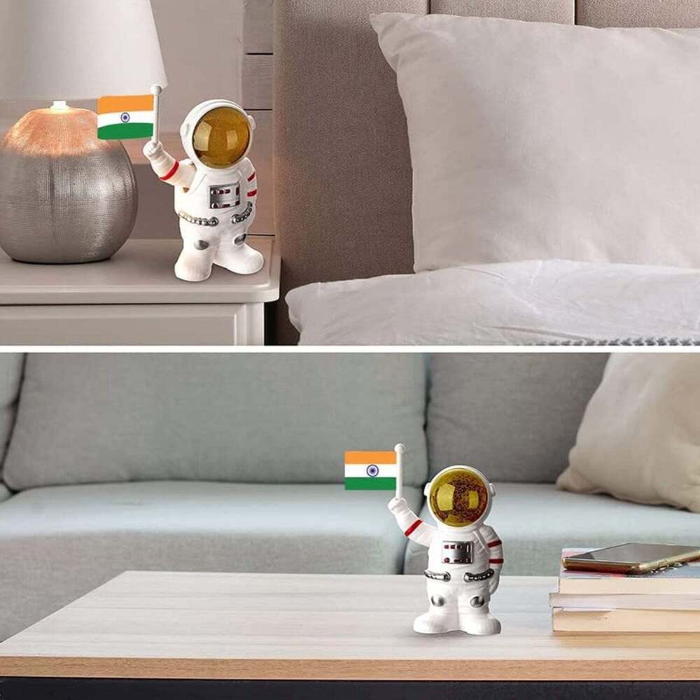 Solar Power Astronaut Ornament Moving Hand With Indian Flags