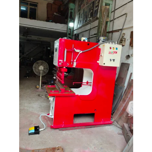 150 टन एच फ्रेम प्रकार हाइड्रोलिक प्रैस मशीन (2)