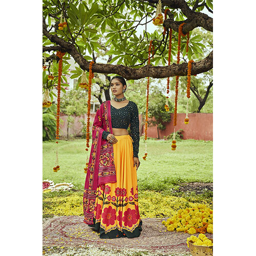 2128 NAVRATRI CHANIYA CHOLI