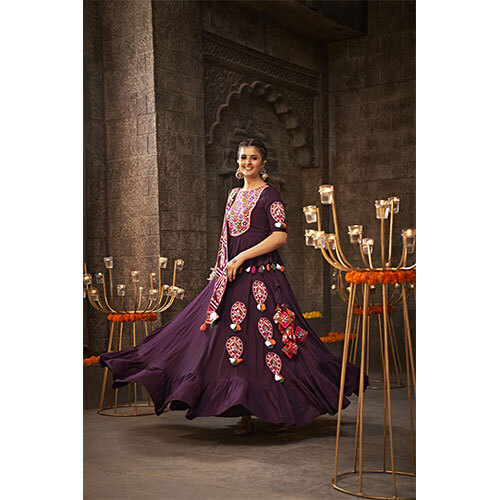2347 NAVRATRI CHANIYA CHOLI