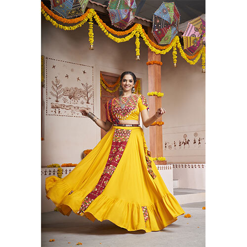 2367 NAVRATRI CHANIYA CHOLI