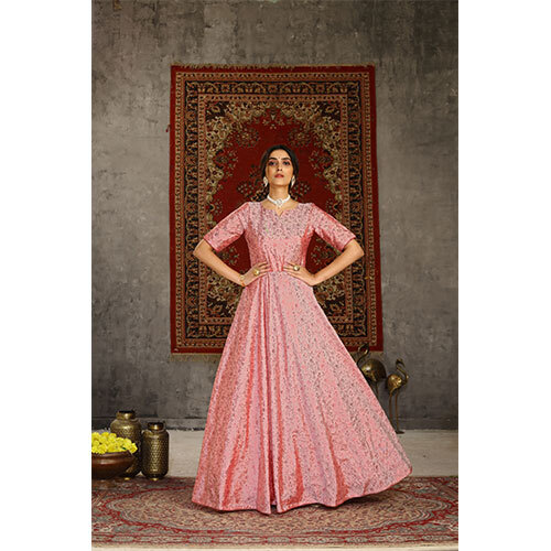 4607 GOWN
