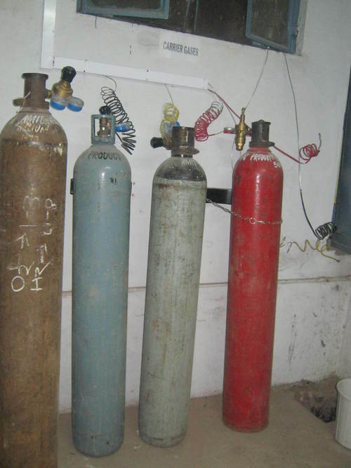 कैलिब्रेशन स्पेशल्टी गैसें