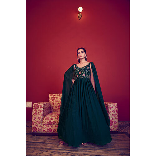 4973 GOWN