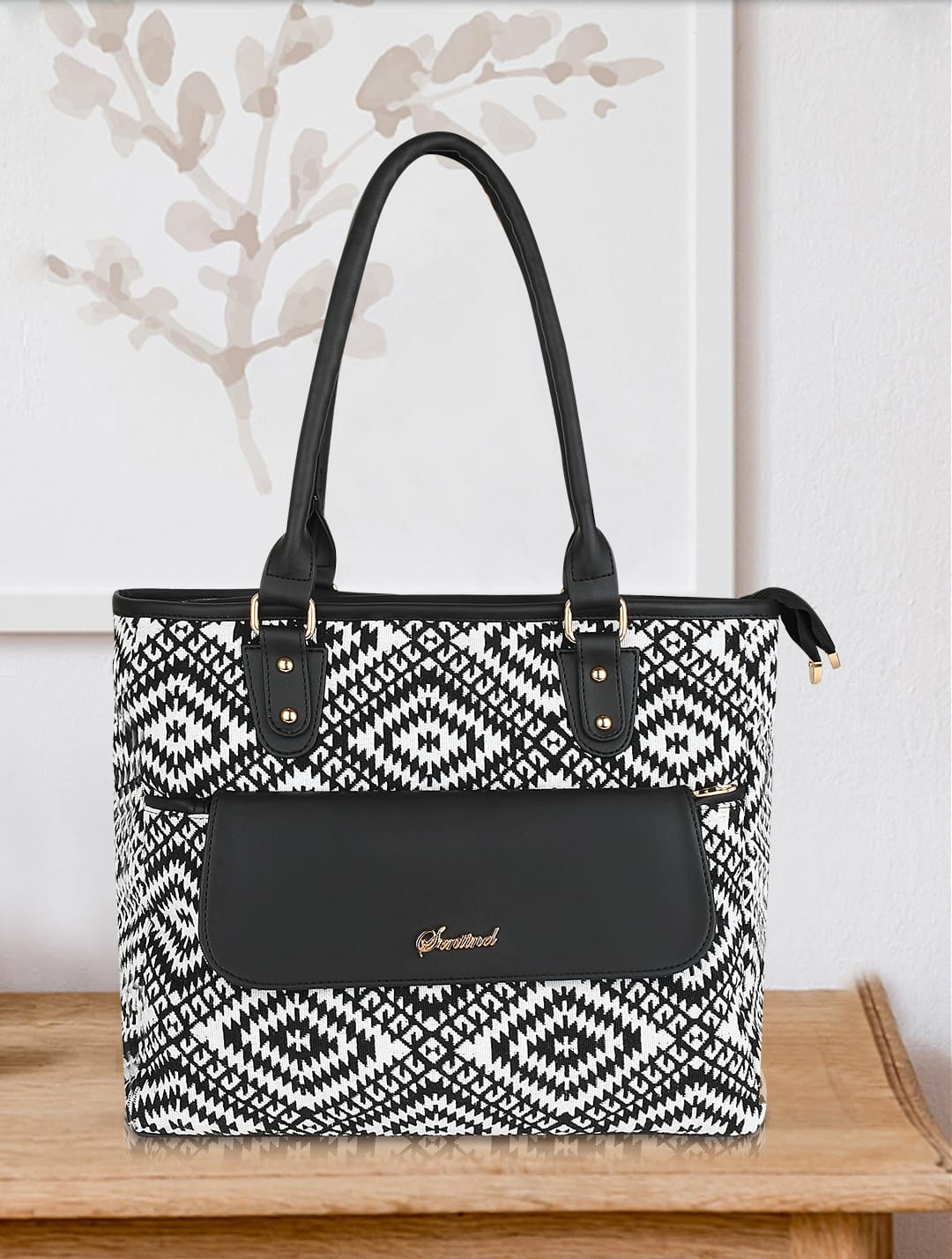 SENTINEL Black Women Handbag