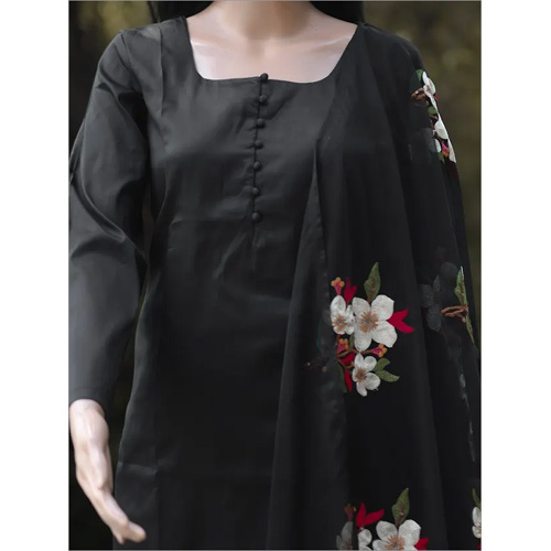 Velvet Suit With Hand Embroidery