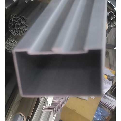 Aluminium section 2.5 x1.5 single group