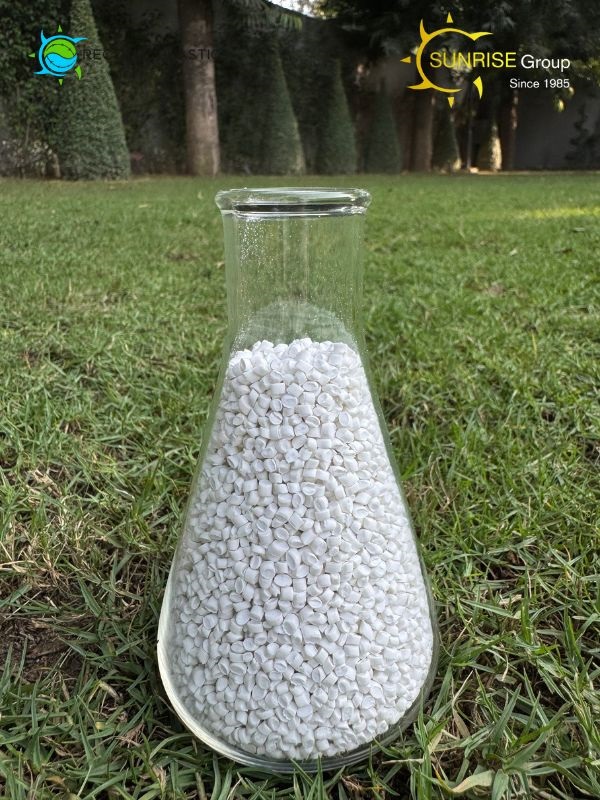 White Roto Recycled Granules