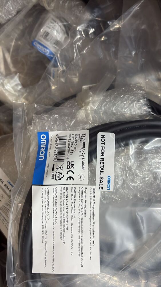 OMRON CONNECTOR CABLES SENSOR,R88A-CA1A003S, R88D-1SN08H-ECT