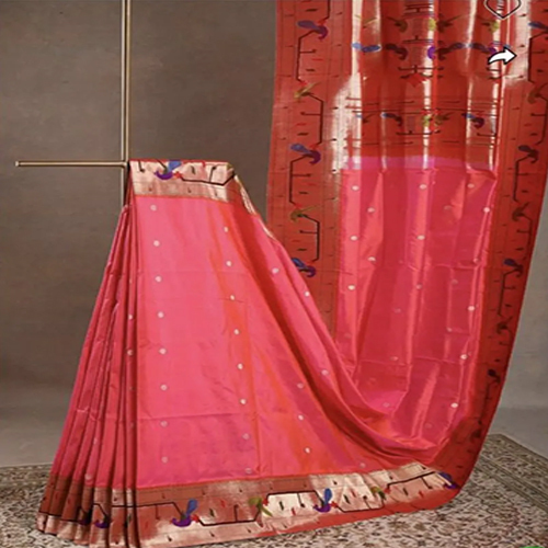 Ladies Mor Popat Paithani Saree