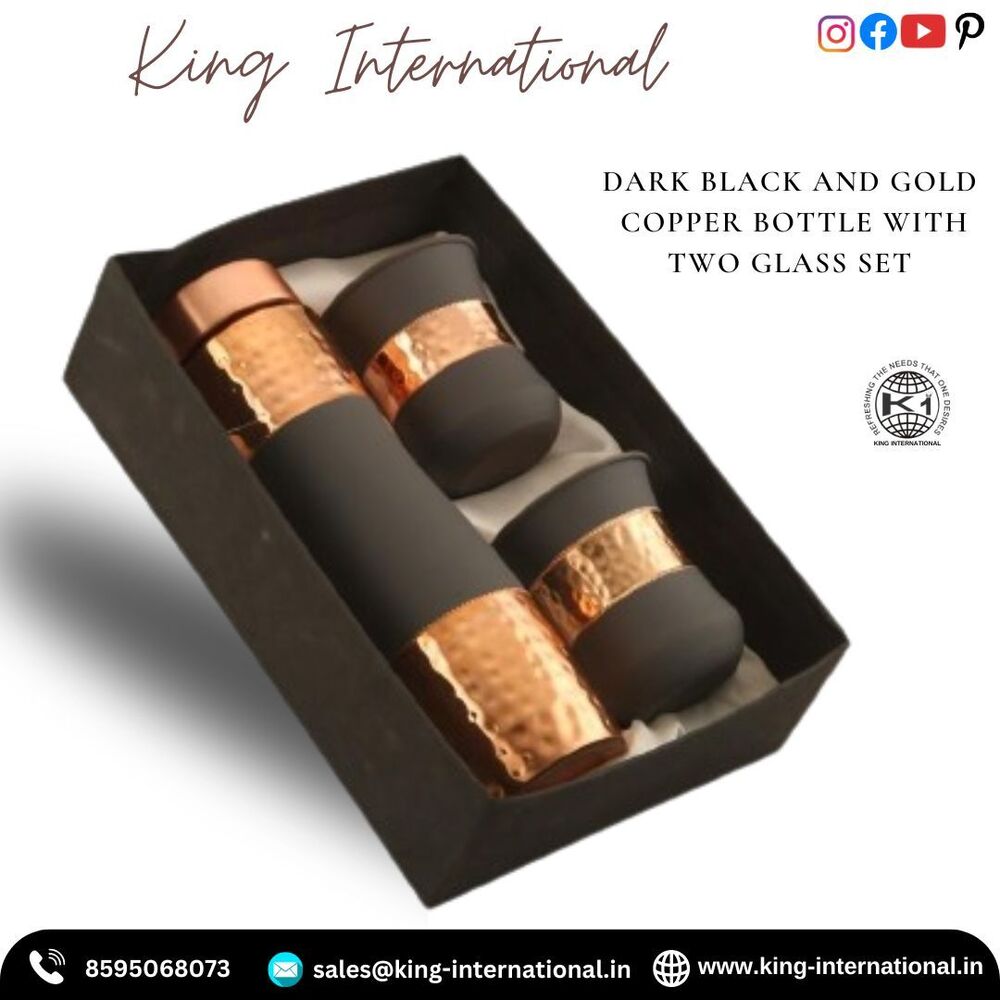 Handcrafted Copper Jar with Tumblers