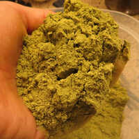 Brown Henna Hair Color - 100% Henna Powder, Green Powdered Form , No Side Effects, 24-month Shelf Life, Dry Storage Solution