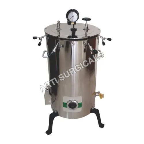 Double Walled Vertical Autoclave