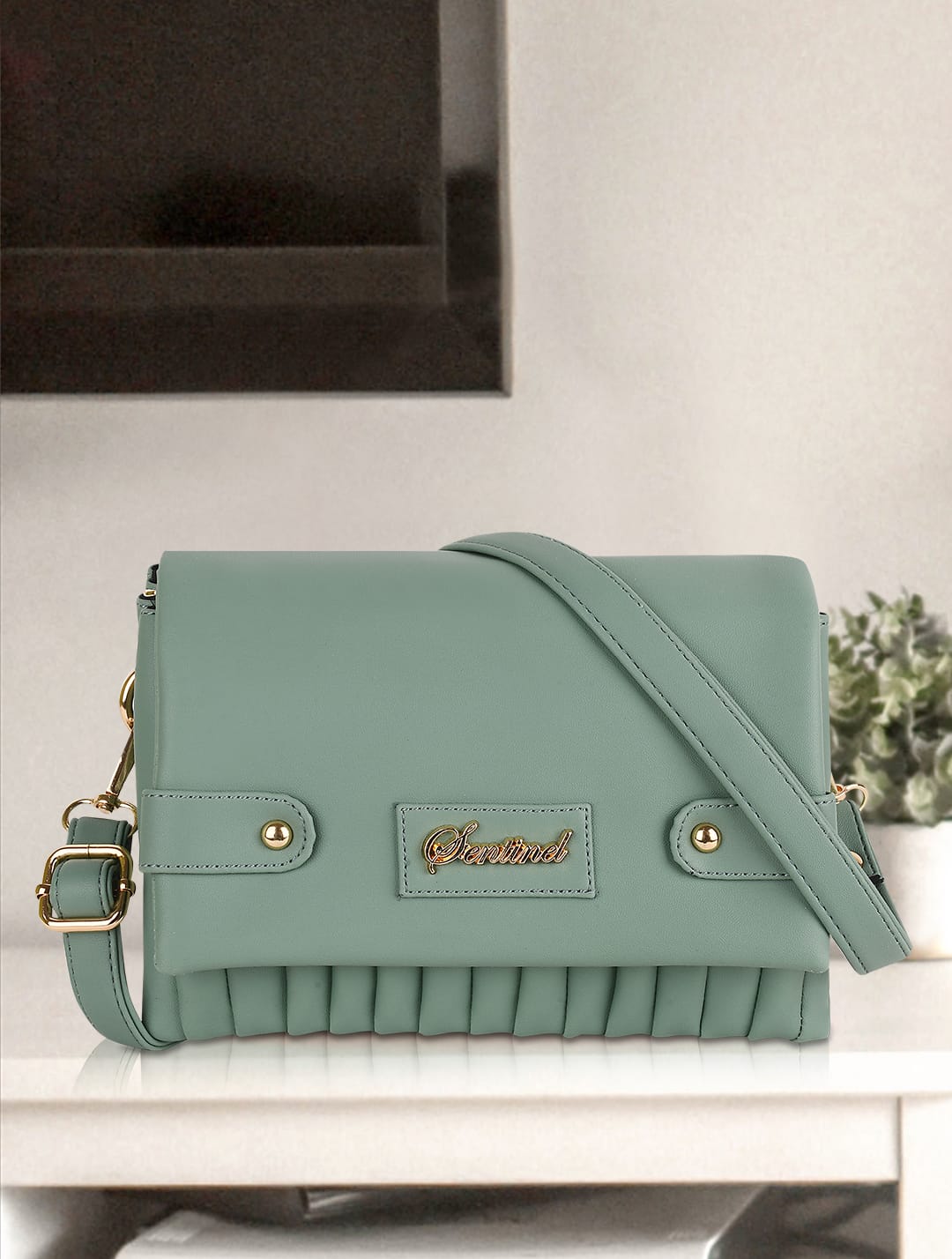 SENTINEL Women Green Sling / Crossbody Bag