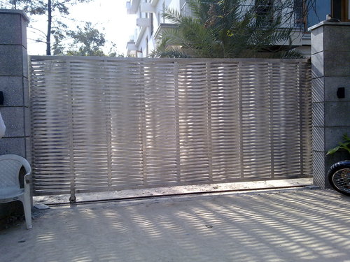 एसएस स्लाइडिंग गेट