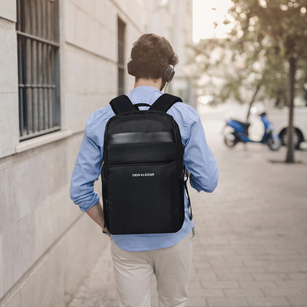 Anti Theft 15.6 Inch Smart Tech Backpack
