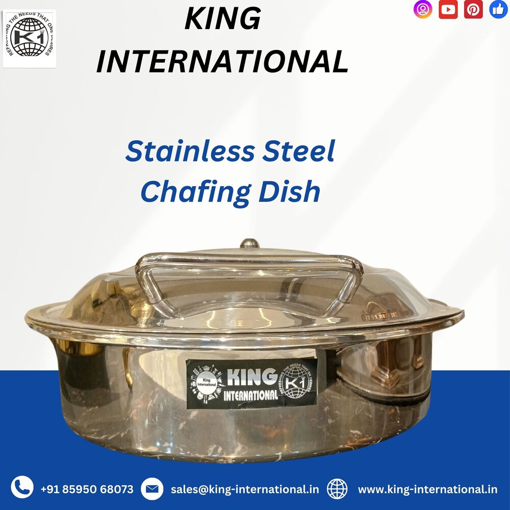 A modern Stainless Steel Chafing Dish