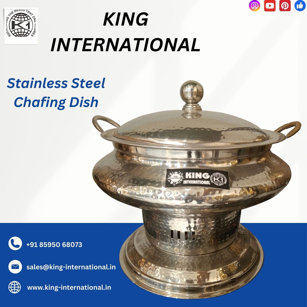 A modern Stainless Steel Chafing Dish
