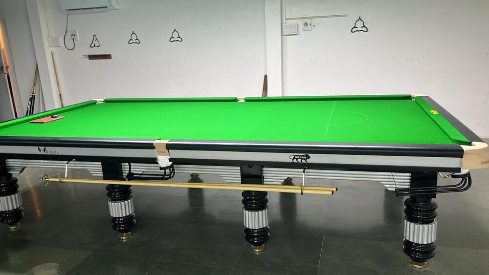 Leadsuper Premium Snooker Table (6/12) - Designed For: All