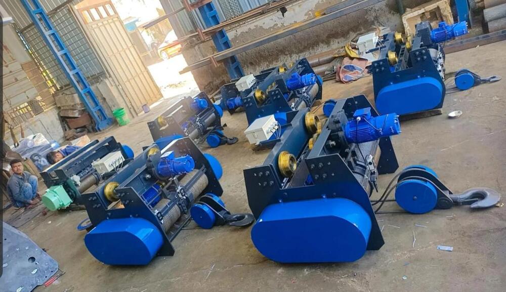Electric Wire Rope Hoist - Electric Powered, Maximum Lifting Weight As Per Requirement Tonne | Easy To Operate, Rust Resistant, Long Shelf Life, Premium Quality Ropes