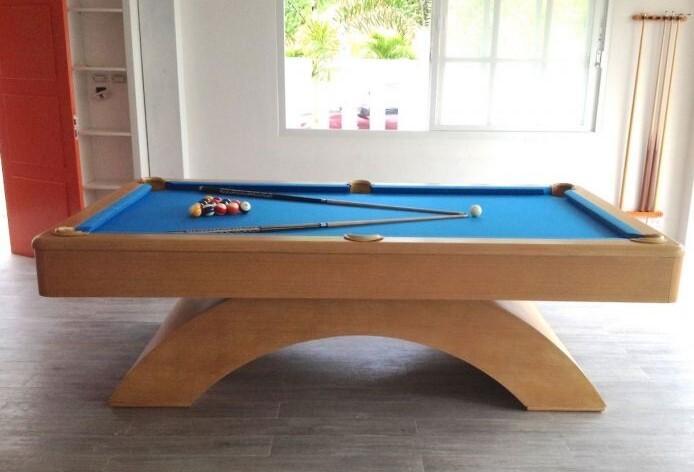 Leadsuper U Shape American Pool Table (4/8 & 4.5/9) - Capacity: Suitable For Multi-game Use