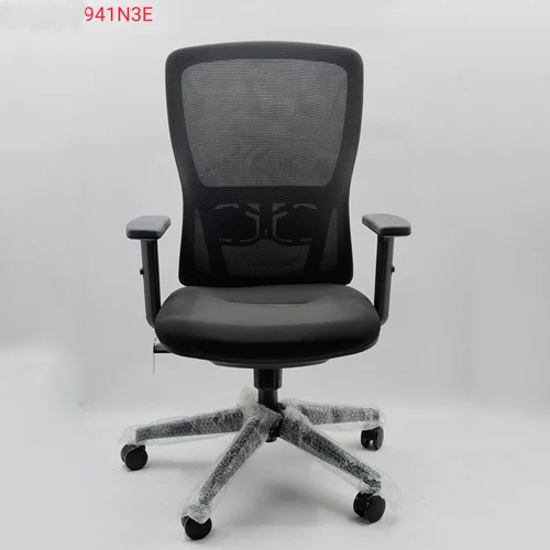 Chrome Base Executive Chair - Application: Office