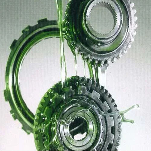 Lubricant Engine Oil - Color: Green