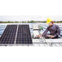 Solar Power Plant Maintenance Service
