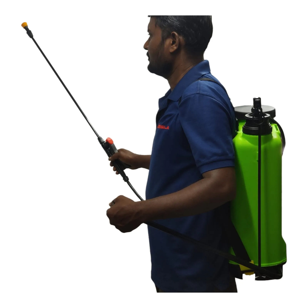 Bigfog 16 L Manual Sprayer For Garden & Pesticide Spraying - Color: Green