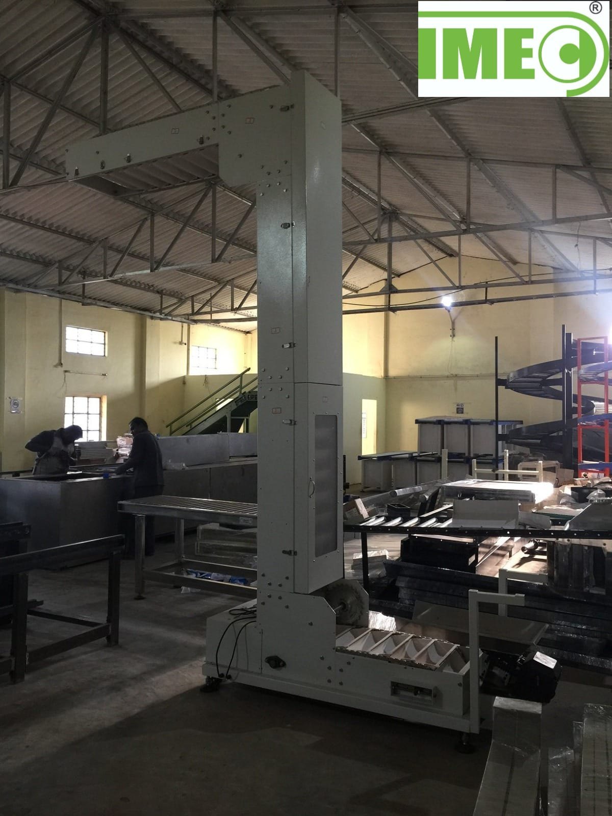 Z Bucket Elevator Conveyor - Color: White