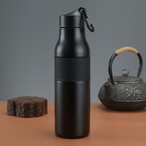 Black Vacuum Bottle