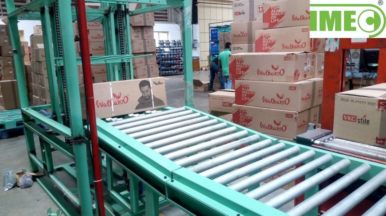 Continuous Vertical Conveyor - Length: 10-20 Foot (Ft)