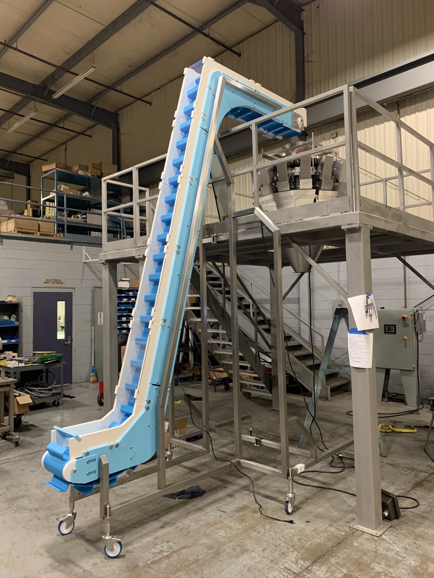 Continuous Vertical Conveyor - Length: 10-20 Foot (Ft)