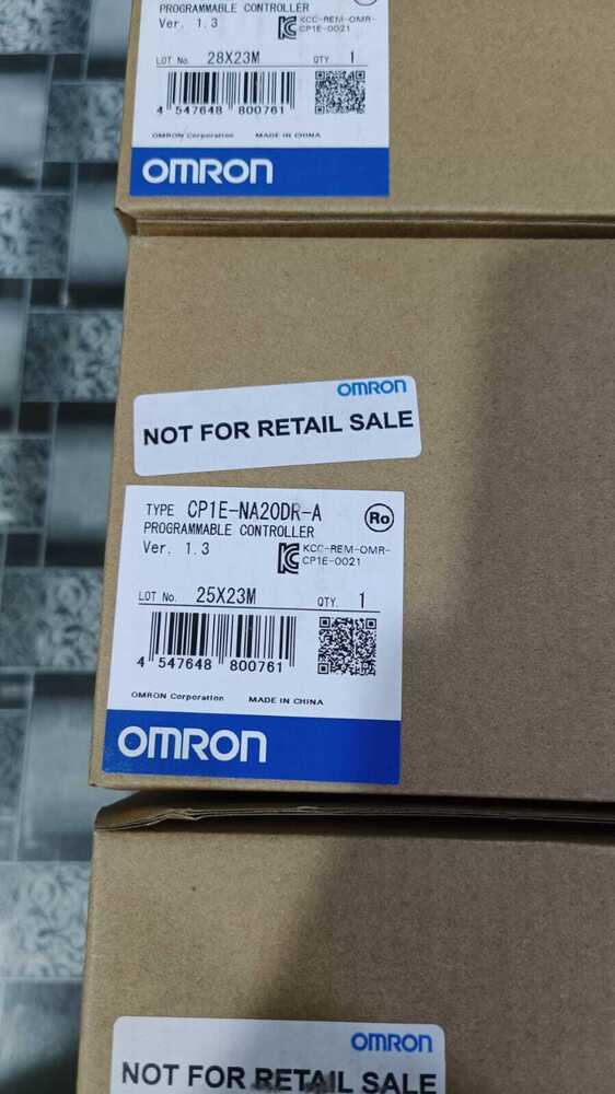 OMRON PROGRAMMABLE CONTROLLER,CP1E-NA20DR-A