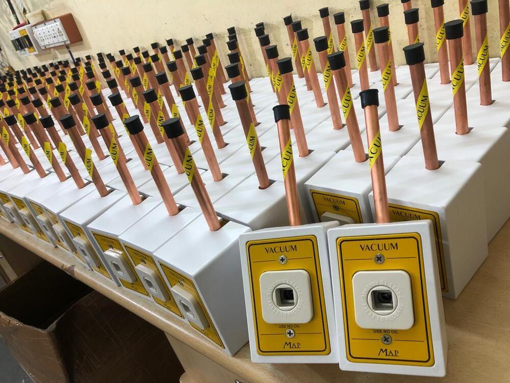 Amico Pb Type Outlet (O2, N2o, Air,air7,co2 & Vac ) - Color: As Per Standard