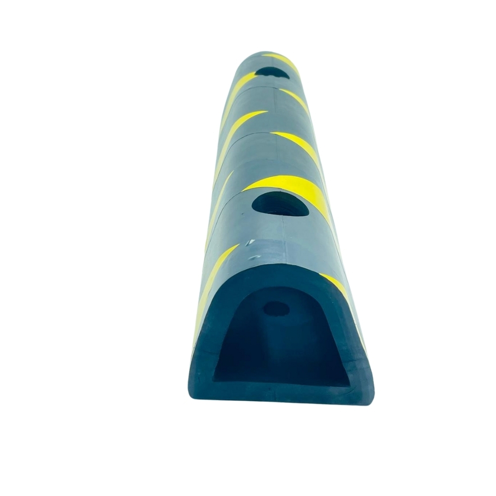 Rubber Bumper - Durable Synthetic Rubber Material, Versatile Impact Resistance And Scratch Protection