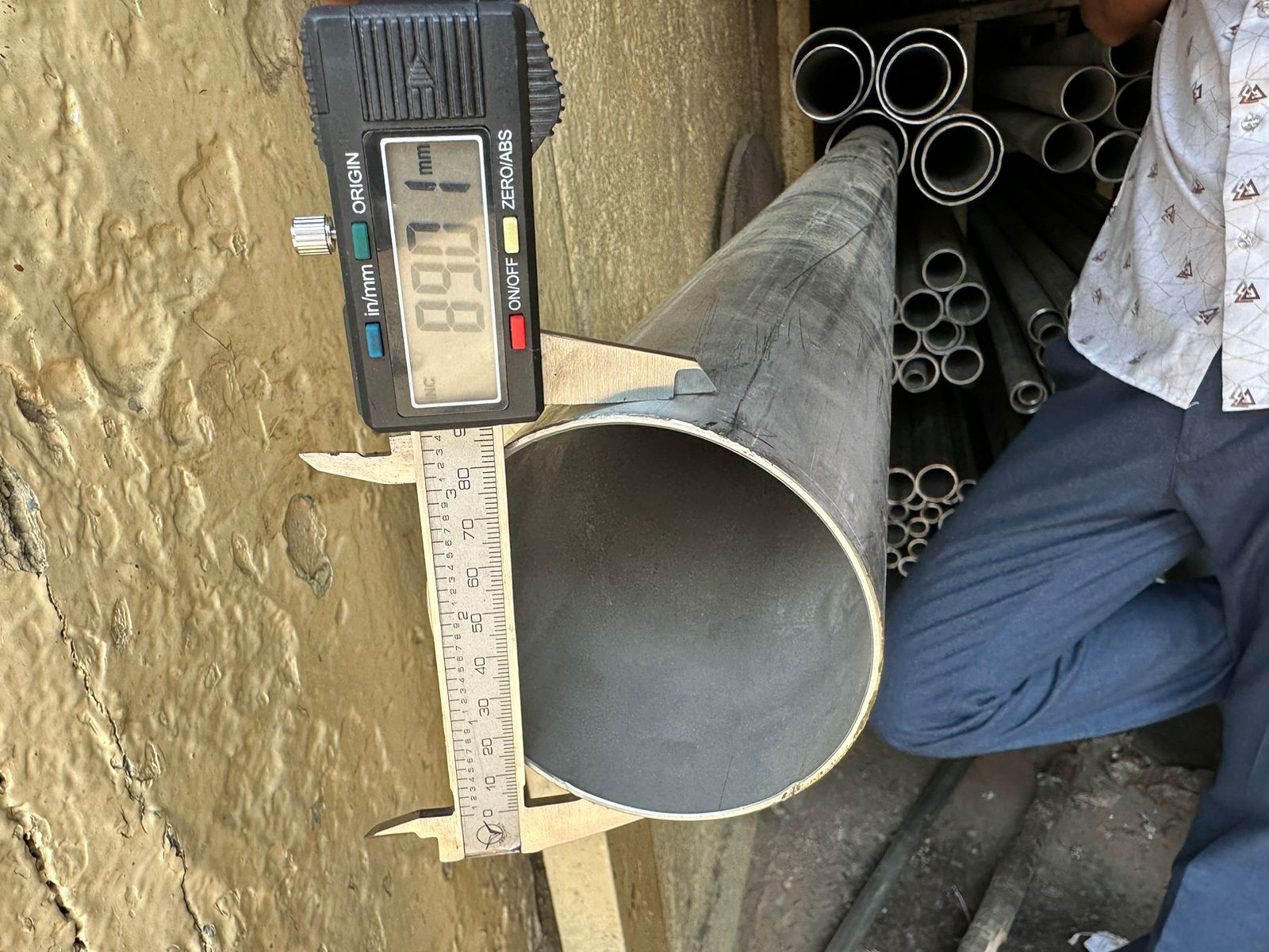 Ss Pipe - Stainless Steel Seamless/welded/semi Welded/fabricated Pipes | Grade 304/316/202/321/904l/duplex/inconel/hastealloy, Polished Silver Finish