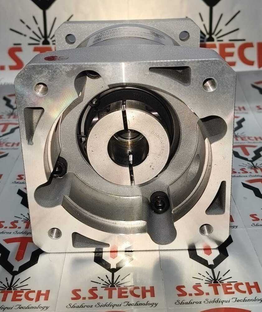 Machine Planetary Gearbox - Color: Silver