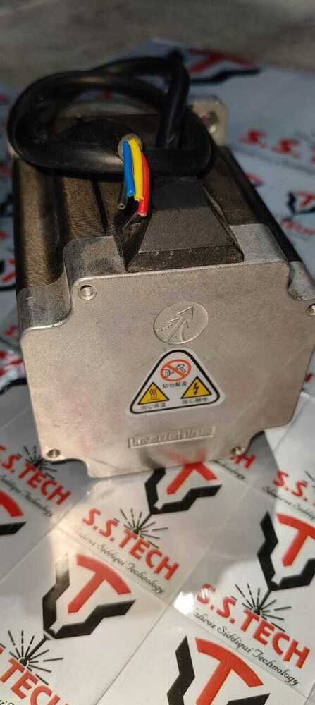 Torque Stepper Motor - Color: Silver