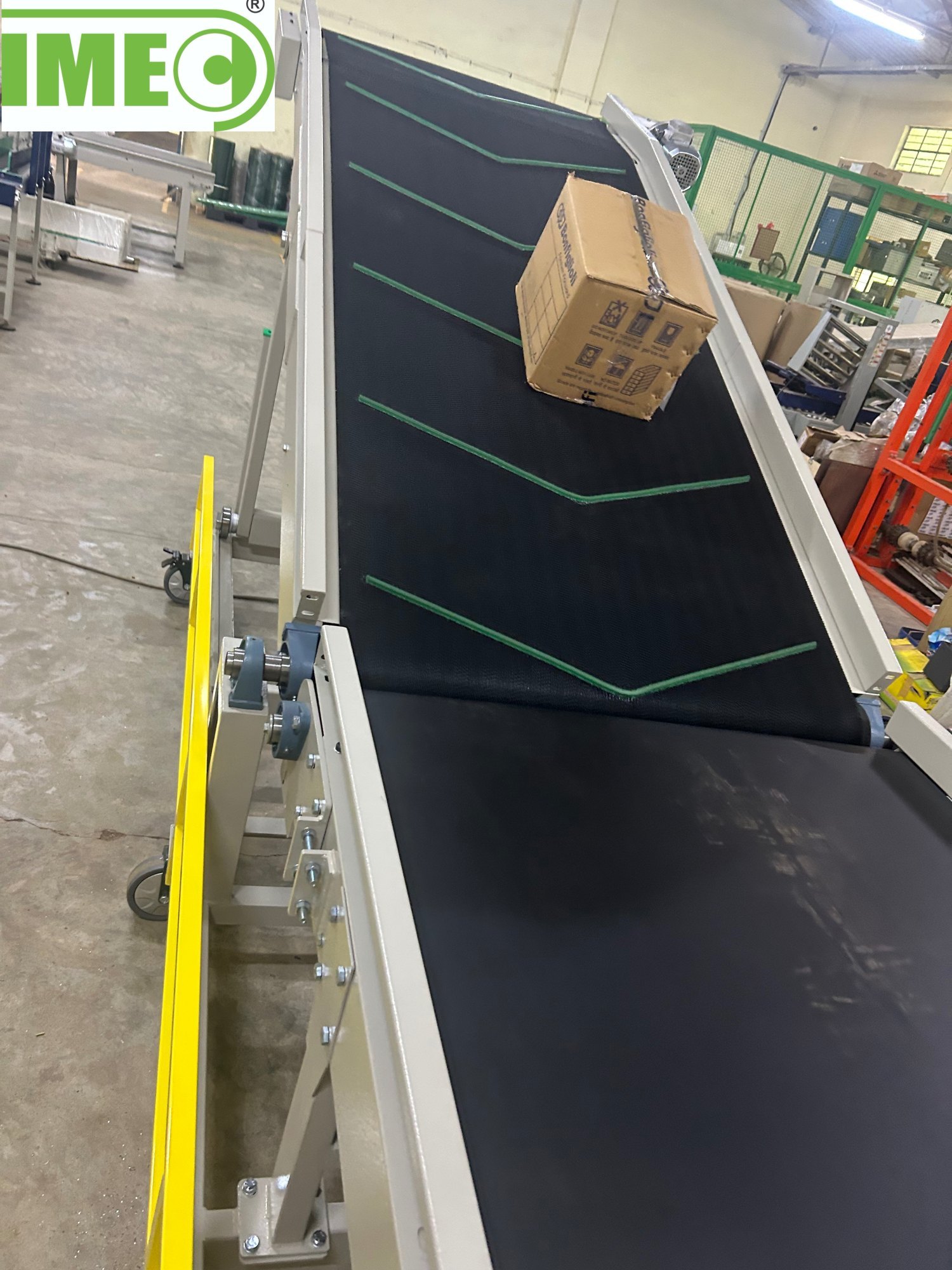 Bag / Carton Loading & Unloading (Manual Height Adjust) - Material: Mild Steel