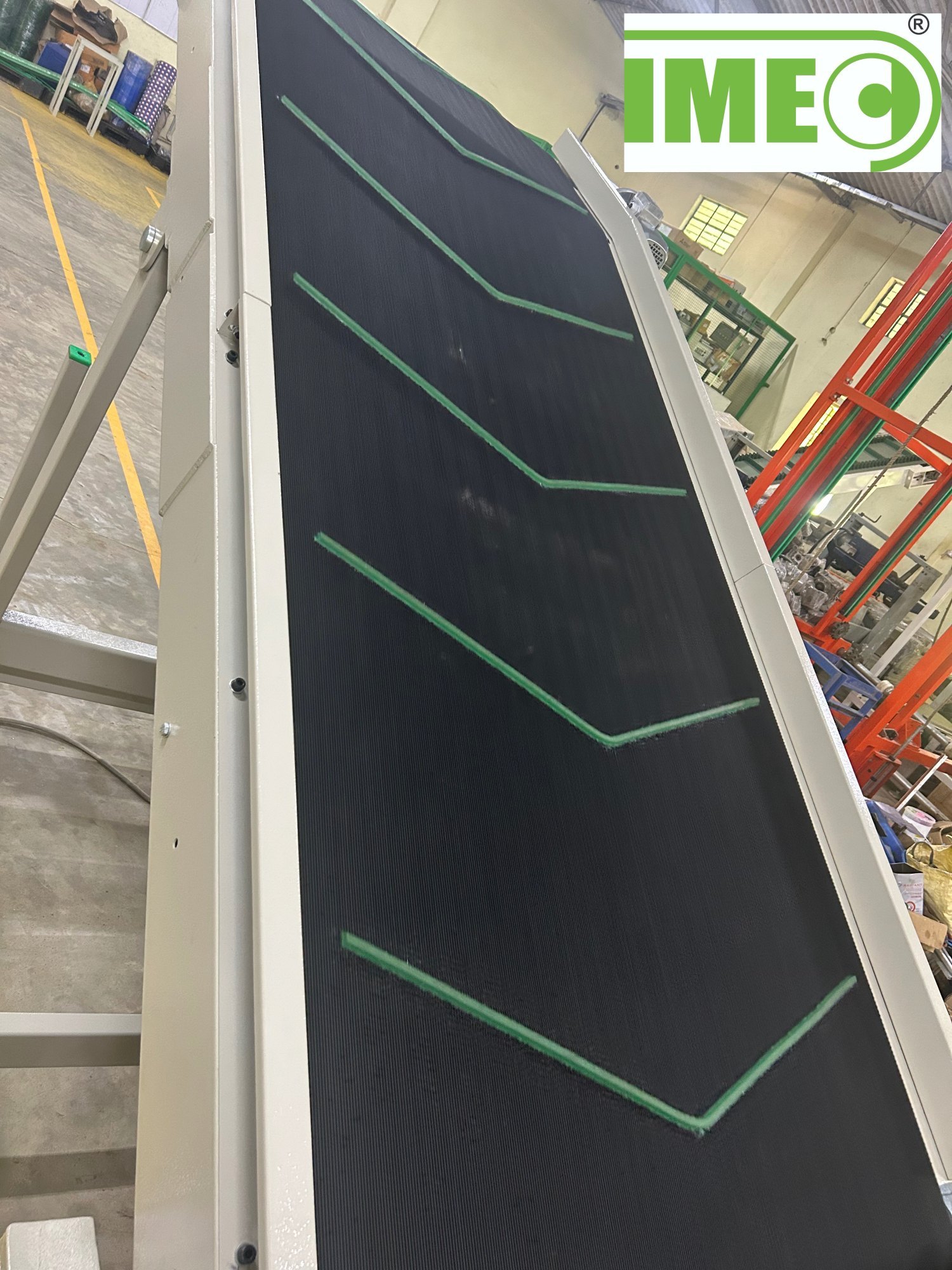 Bag / Carton Loading & Unloading (Manual Height Adjust) - Material: Mild Steel
