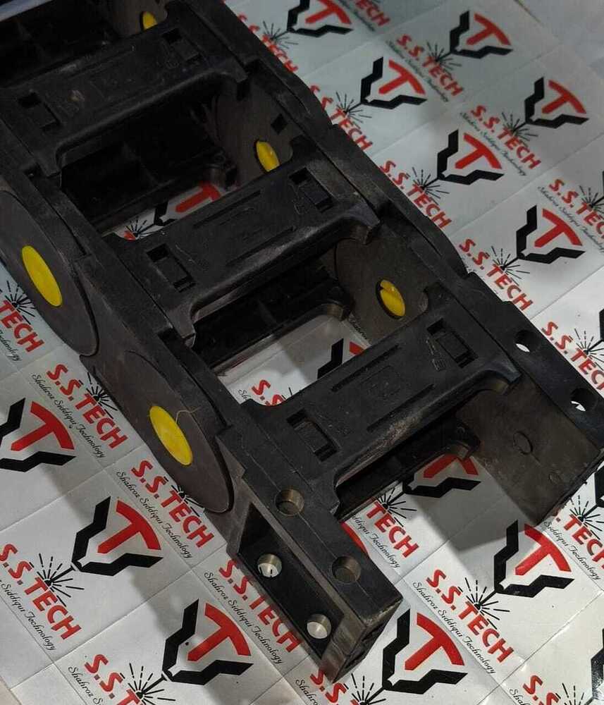 Cable E-chain - Plastic, Standard Size With Smooth Surface Finish | Efficient Cable Management, Durable Protection For Robotics And Industrial Automation