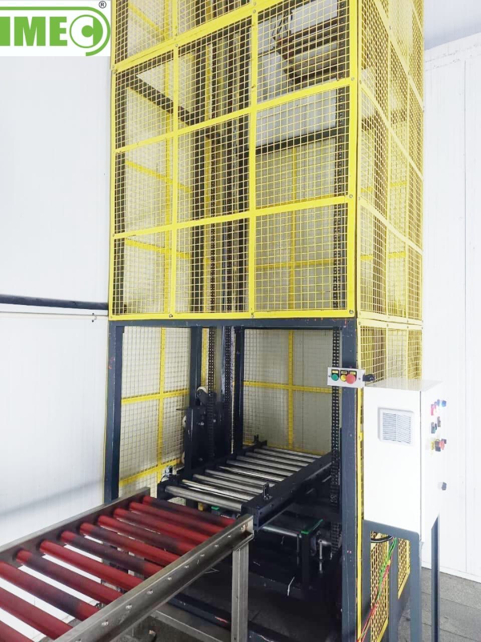 VERTICAL TRANSFER CONVEYOR