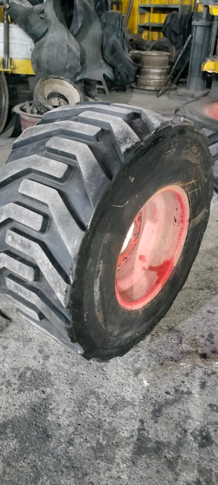 12-16.5  BOOM LIFT TYRE