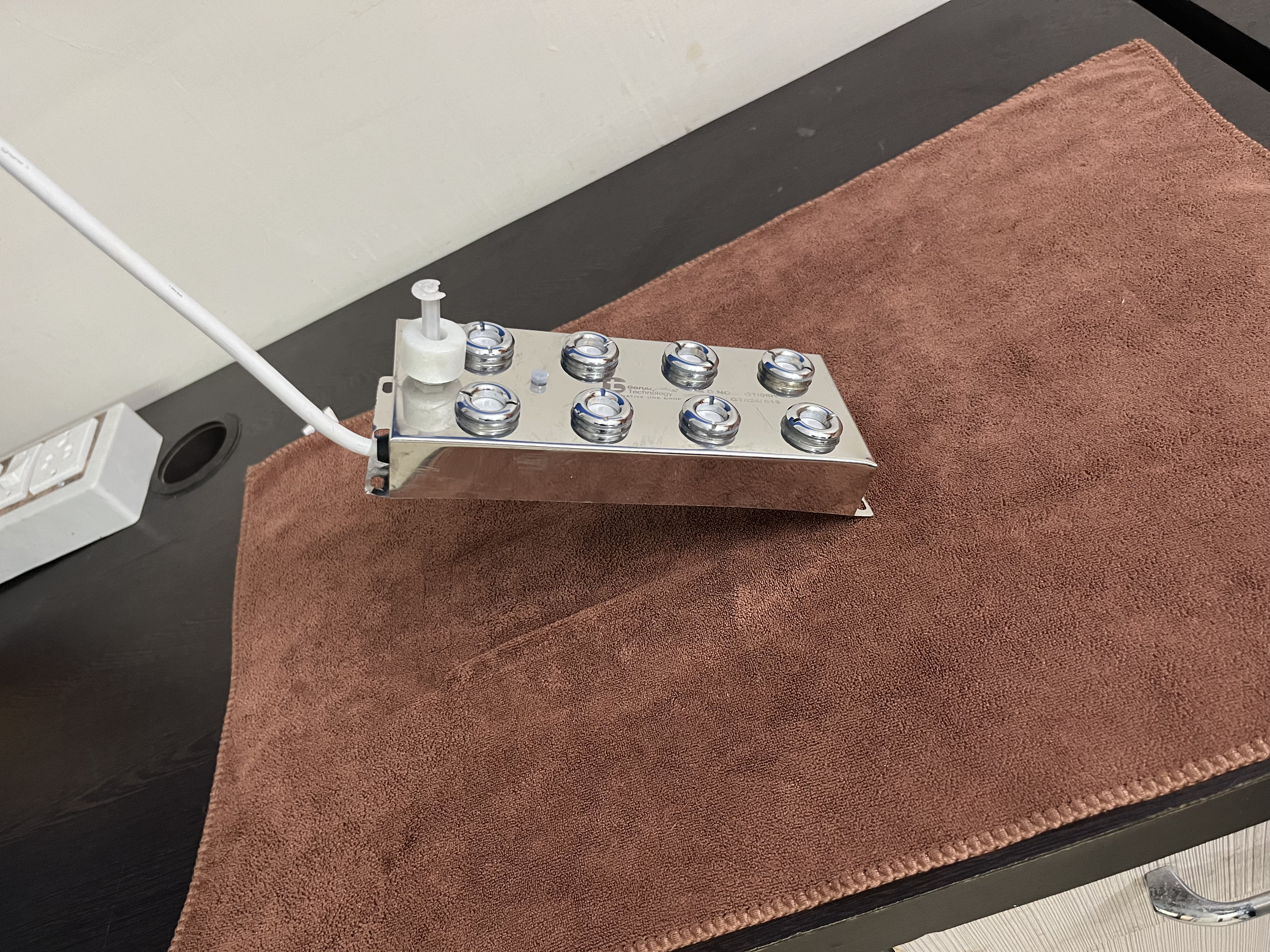 8 Head Sensor Mist Maker Plate - Color: Silver