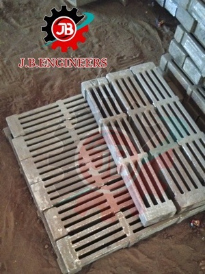 Ci Boiler Fire Bar - Color: Silver
