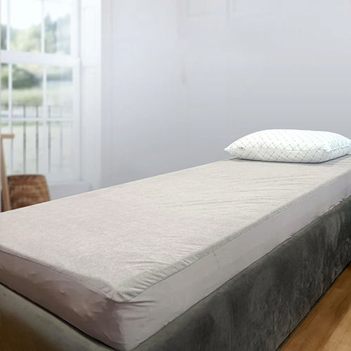 Grey Color Mattress Protector - Color: As Per Requirement