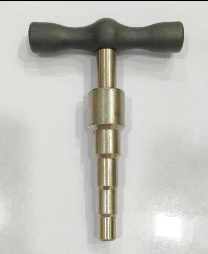 Plastic Pipe Alloy Reamer - Color: Silver