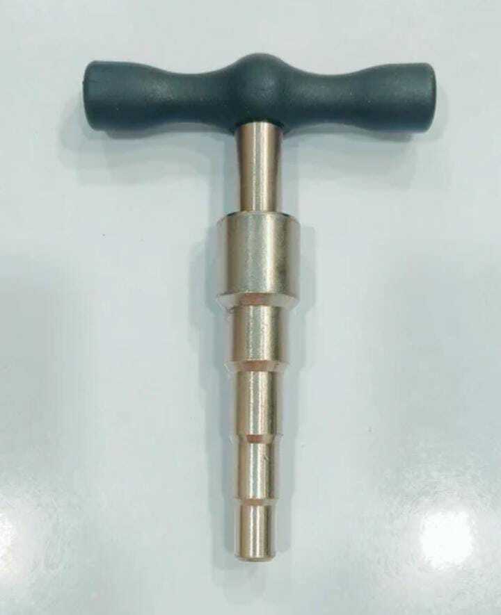 Plastic Pipe Alloy Reamer - Color: Silver